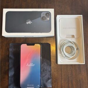 Apple iPhone 13 - Blue (128gb) — READ DESCRIPTION